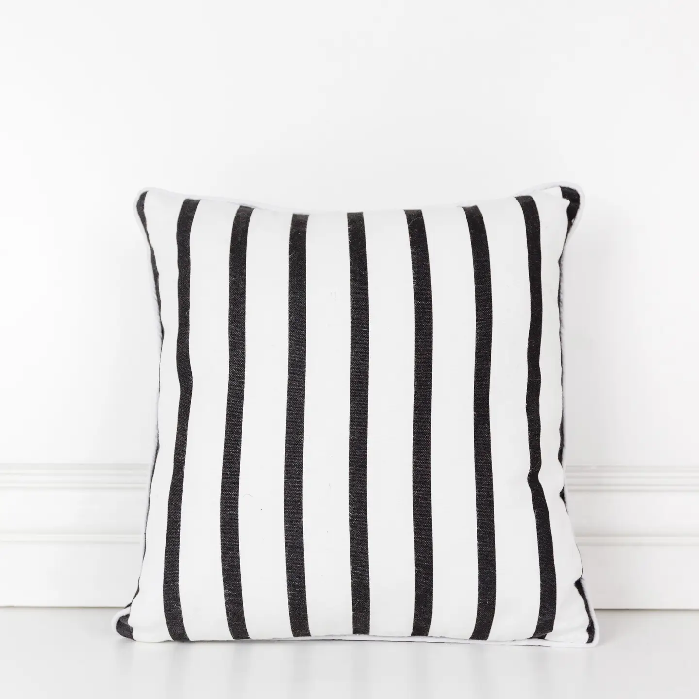 "Does This Pillow Smell Like Chloroform To You?" Throw Pillow